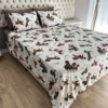 Jogo de Cama 4 Peças de Malha Cavalos Marrom - cama arrumada 1