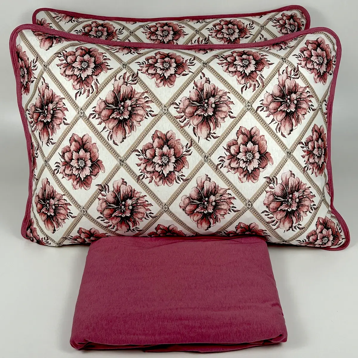 Jogo de Cama Queen 3 Peças Malha Floral Rosa Antigo – Colloda