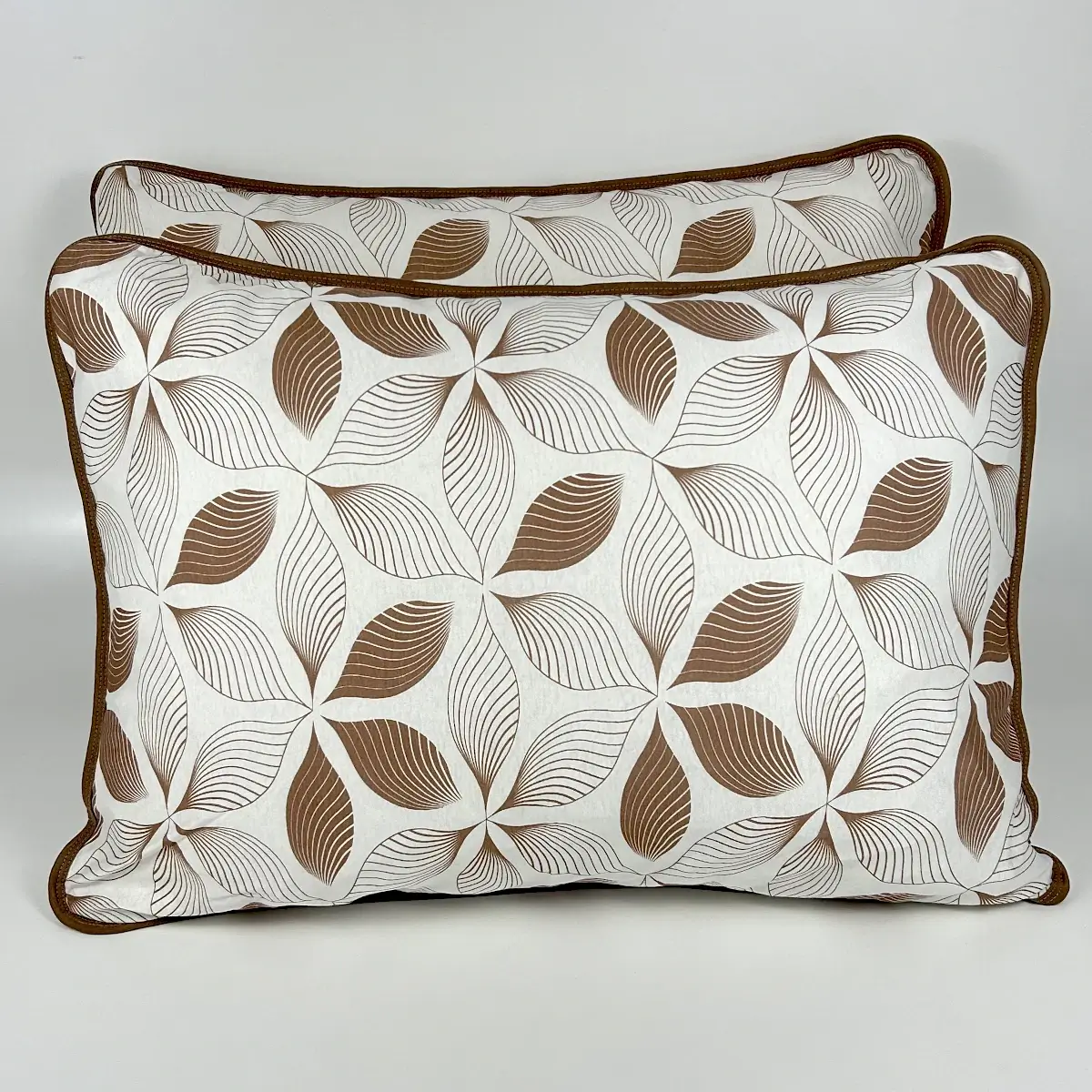 Par de Fronhas Malha Geométrico Marrom – Colloda