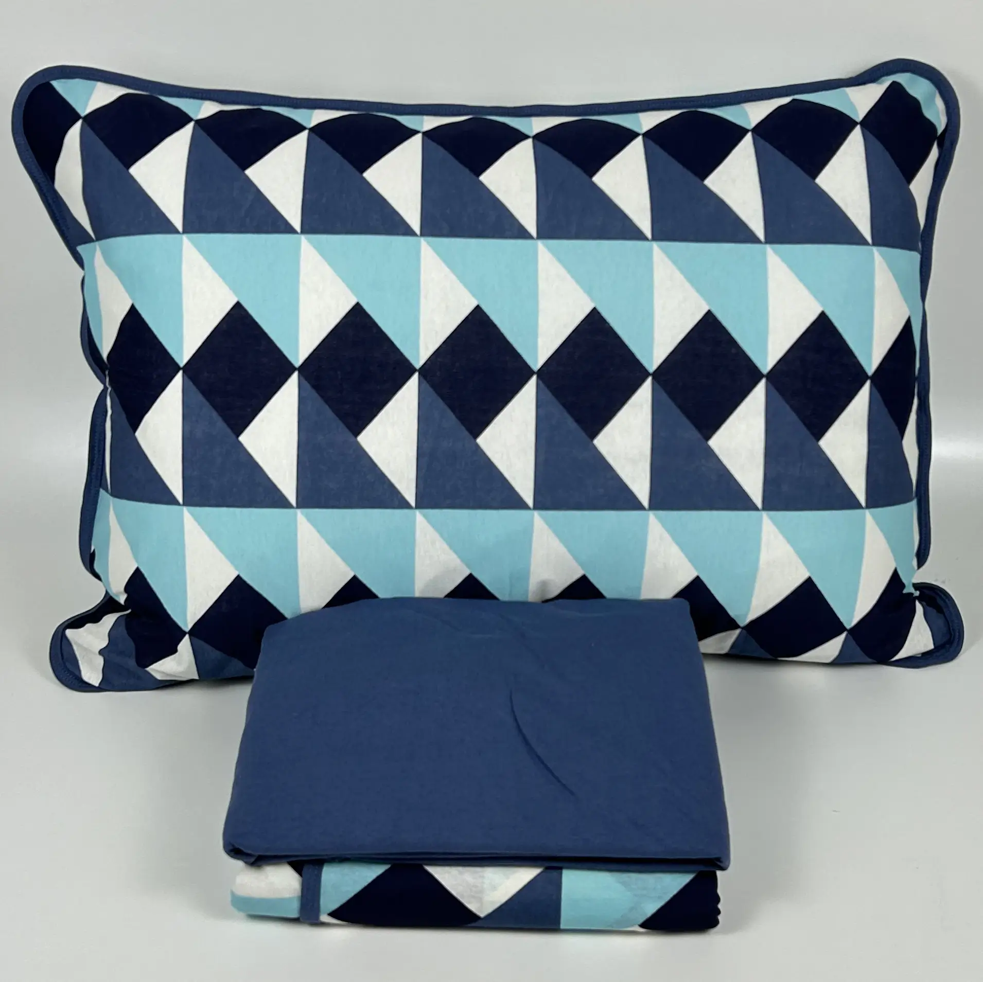 Jogo de Cama Solteiro 3 Peças Malha Geométrico Azul Jeans – Colloda