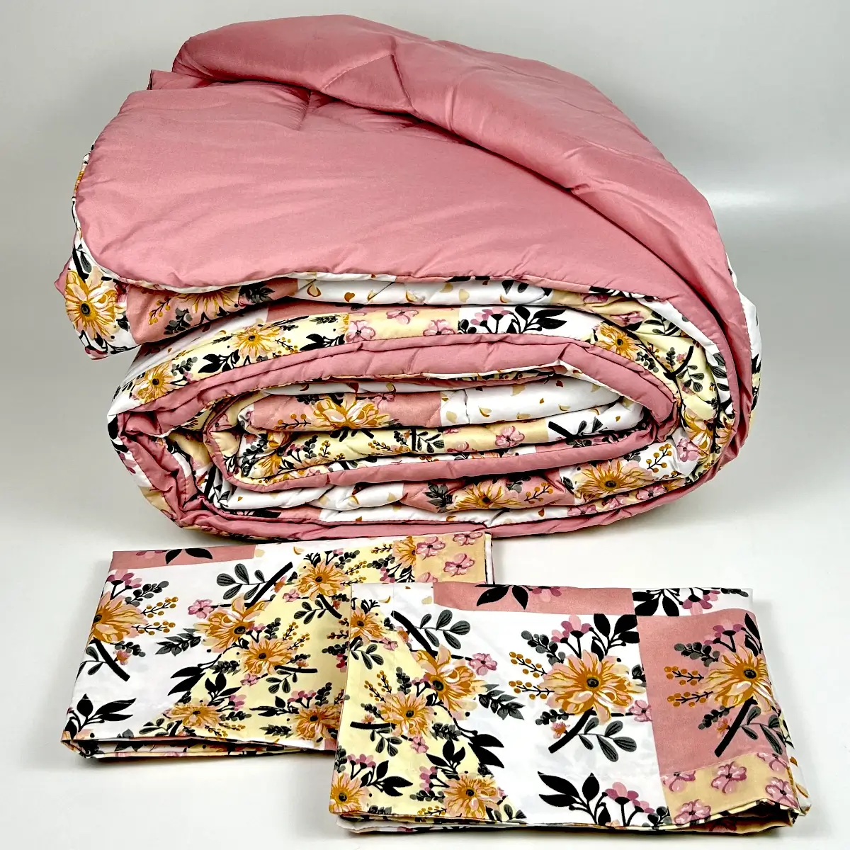 Cobreleito King de Micropercal 200 Fios Patchwork Floral Rosa Antigo – Colloda