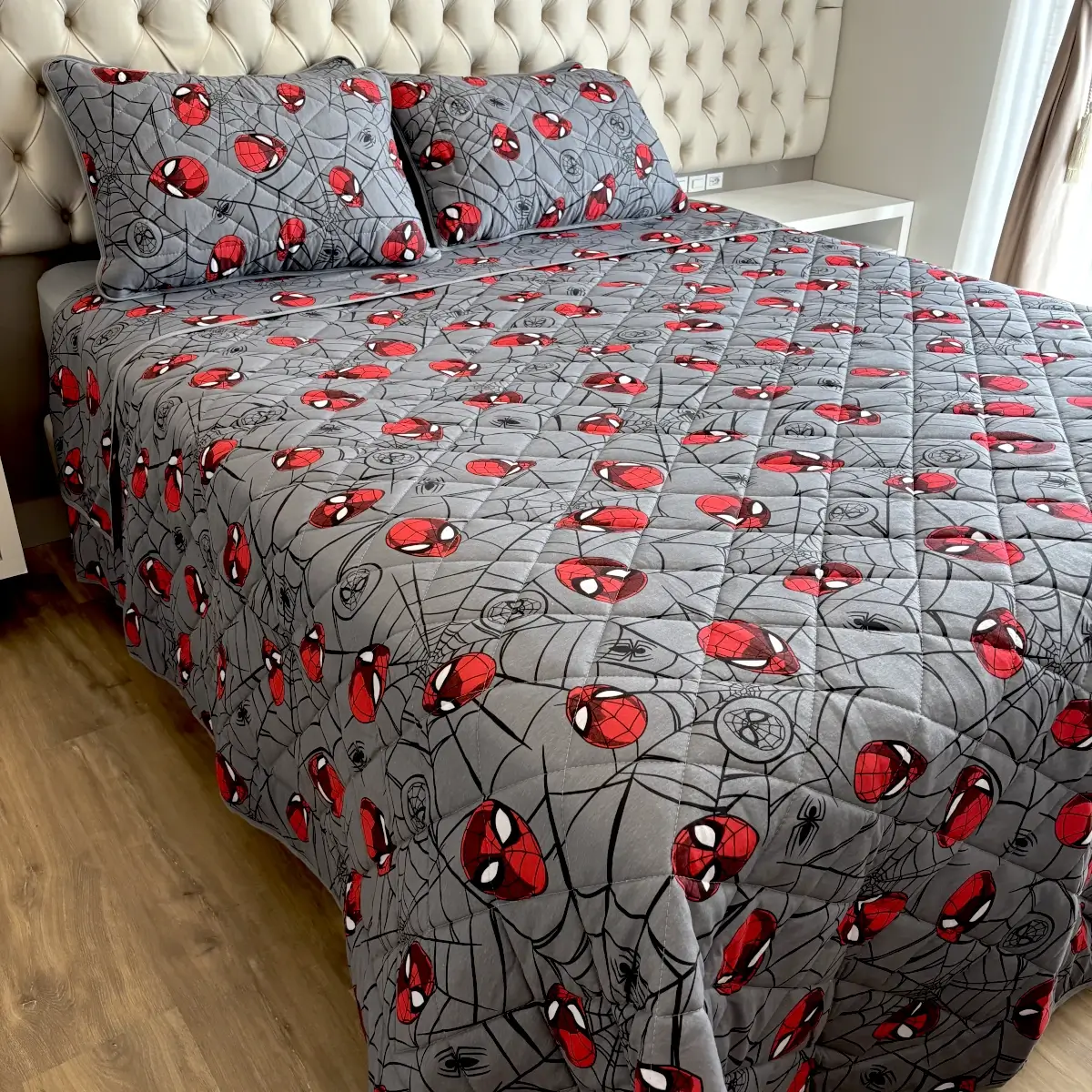 Cobreleito de Malha Casal Homem Aranha Cinza – Colloda