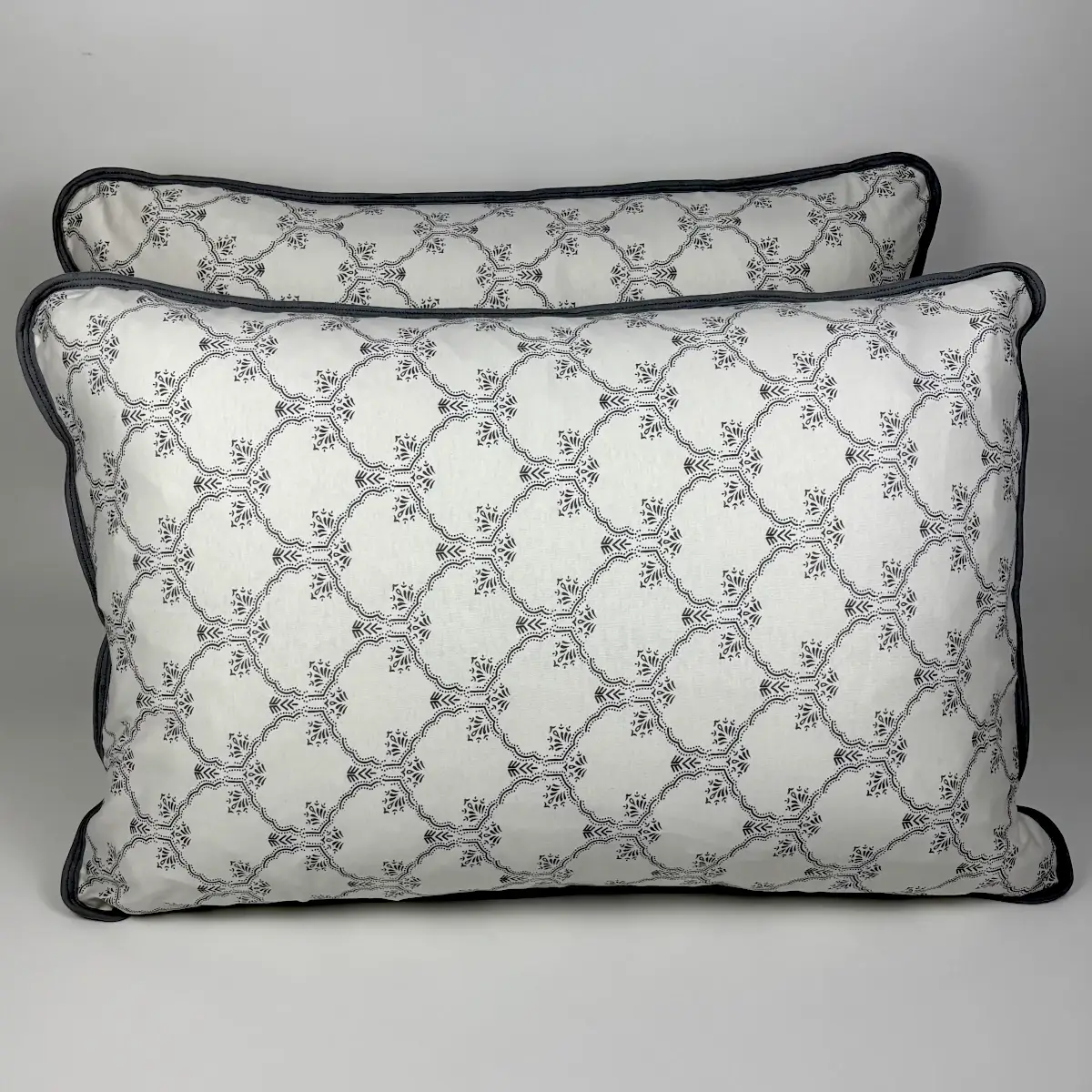 Par de Fronhas Malha Arabesco Moderno Cinza – Colloda