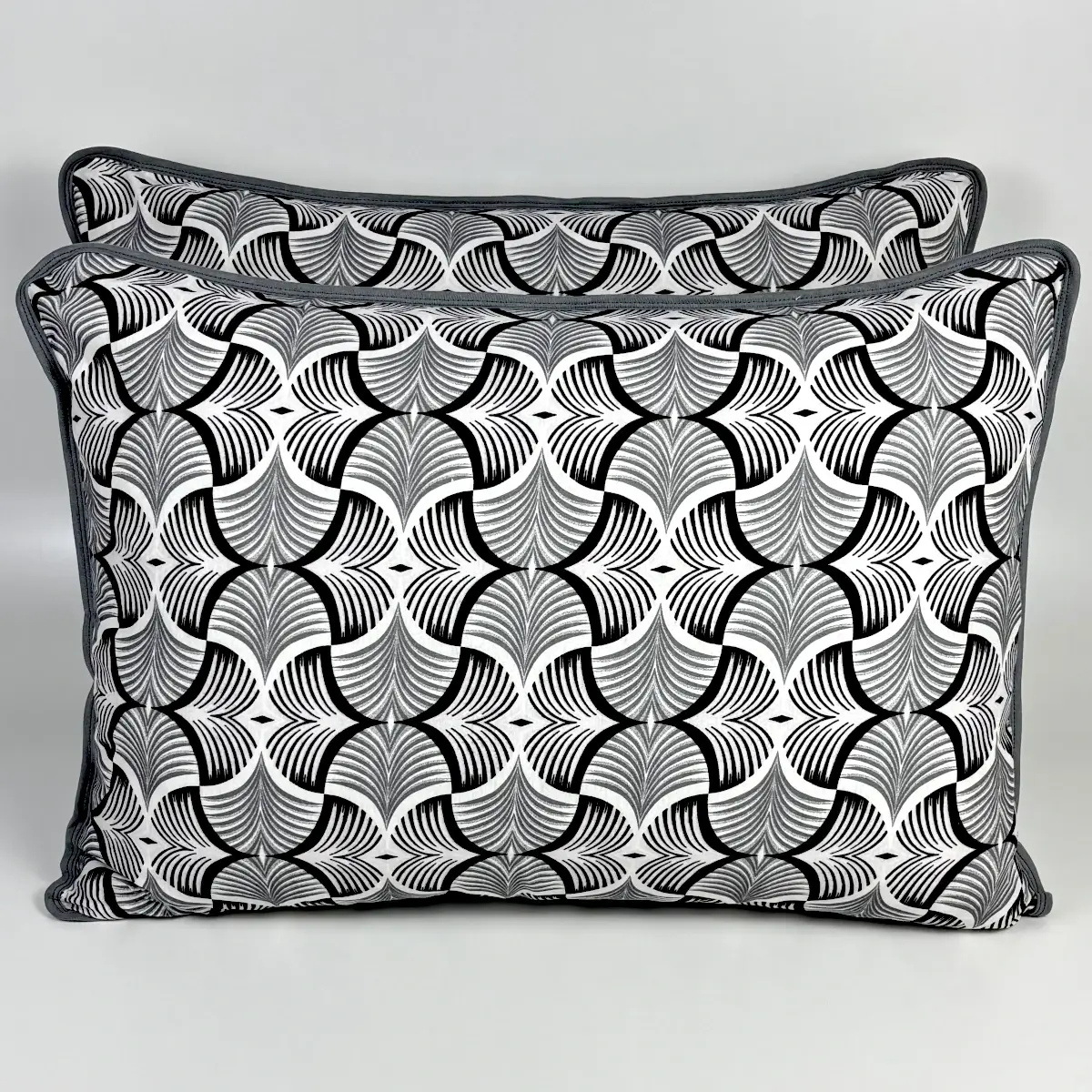 Par de Fronhas Malha Art Déco Preto – Colloda