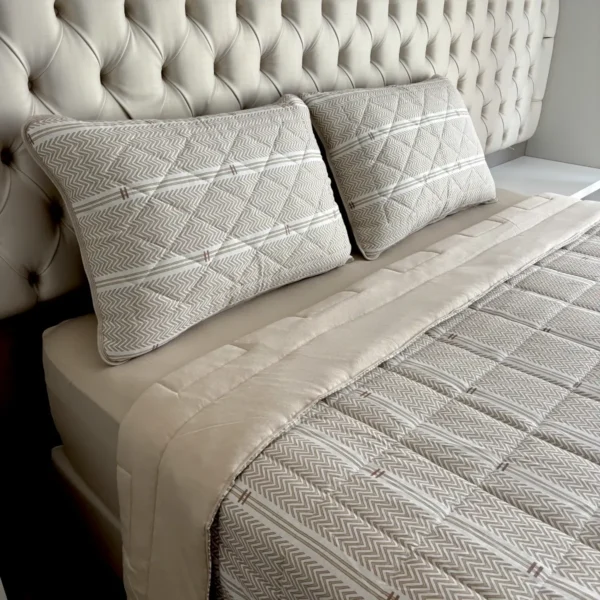 Cobreleito de Malha Horizonte Natural Bege 1